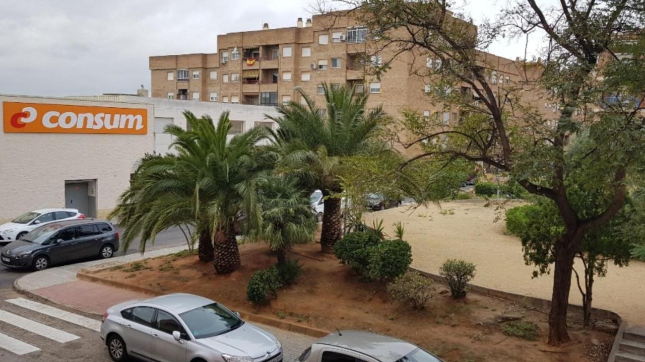 Habitacion Privada Cerca De Valencia En Vivienda Compartida Paterna Exteriör bild