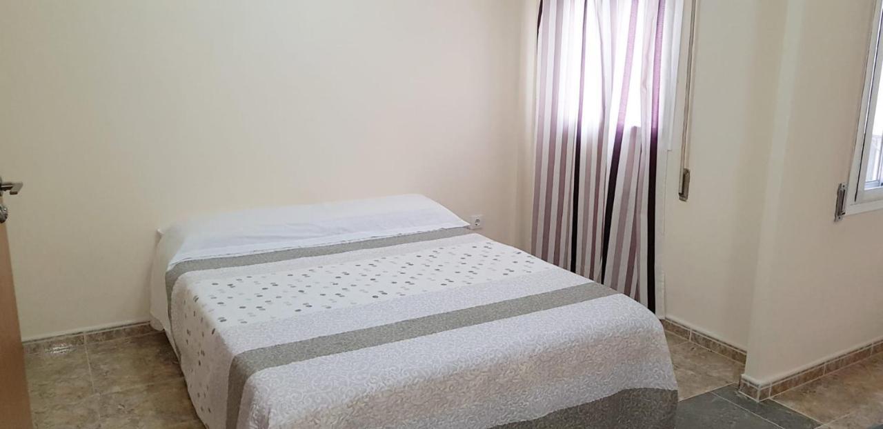 Habitacion Privada Cerca De Valencia En Vivienda Compartida Paterna Exteriör bild